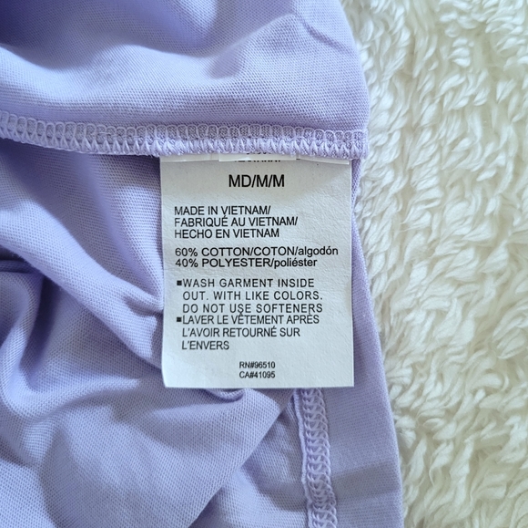 Under Armour Oversized Lavender Graphic Tee👕 - NWT - Picture 8 of 12